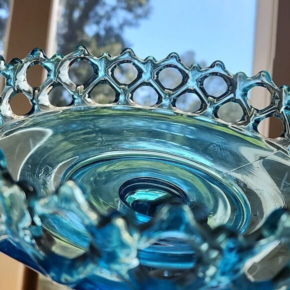 Westmoreland Ice Blue Glass Art Doric Lace Pedestal Dish - Picture 10 of 10
